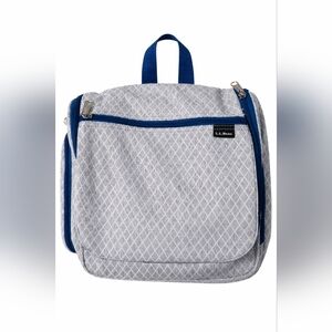 L.L. Bean Light Gray Diamond-Print Travel Organizer with Blue Trim